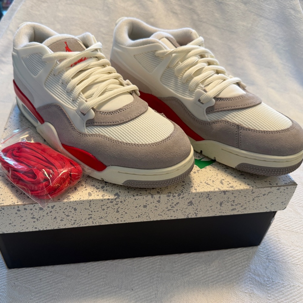 Nike Jordan Air 4 RM